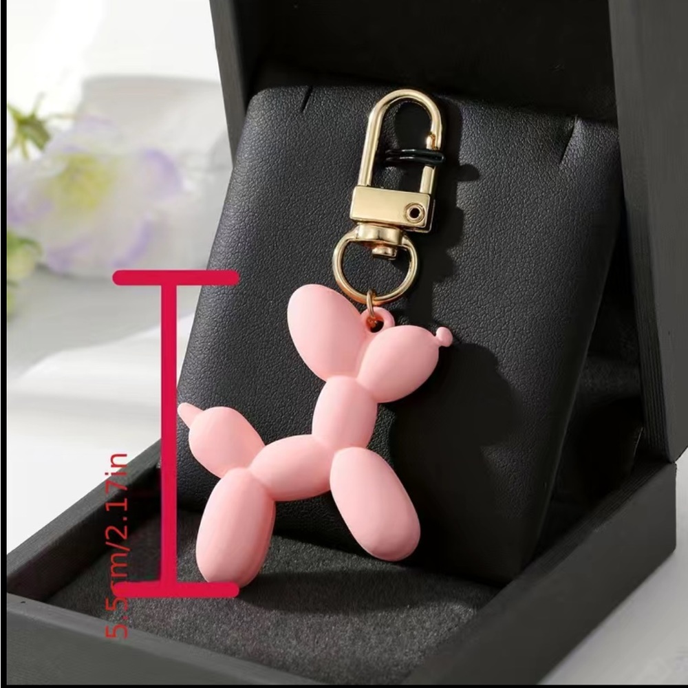 NIP Adorable Balloon Dog Keychain Bag Accessory - Picture 2 of 3